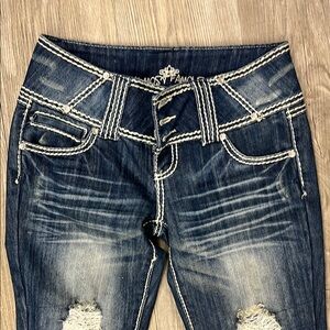 Almost Famous Blue Straight Leg Jeans with Classic Style size 5